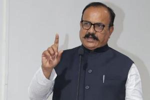 मतचोरीच्या मुद्द्यावरही काँग्रेसचे 'एकला चलो रे'