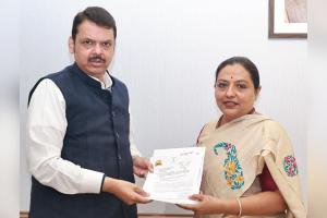 'पुढील सहा महिन्यात यशोमती ठाकूर दिसतील भाजपामध्ये'