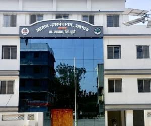 वडगाव नगरपंचायत : नगराध्यक्षपदासाठी अर्जांची संख्या फक्त दोन; अंतिम दिवशी राजकीय भूकंपाची शक्यता 